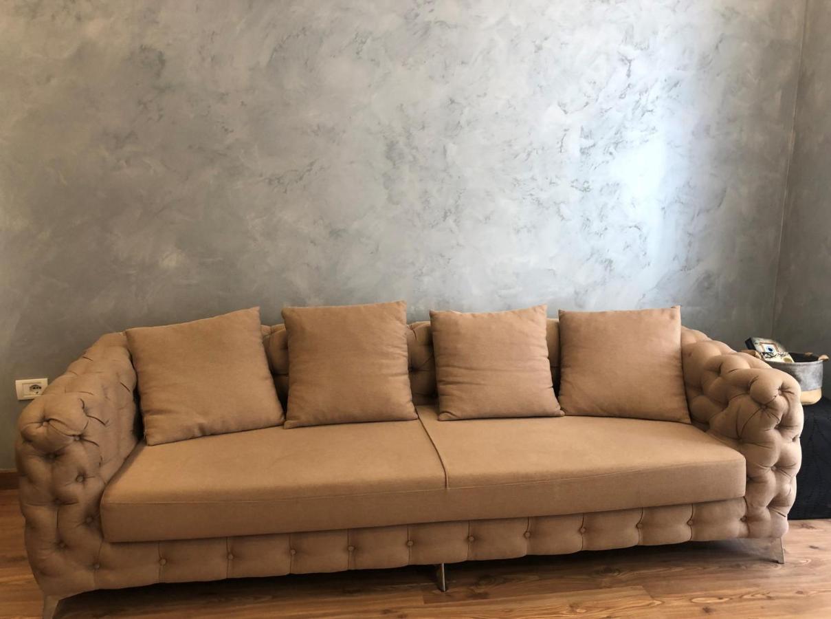 The Laurels - City Center Apartment Tirana Buitenkant foto