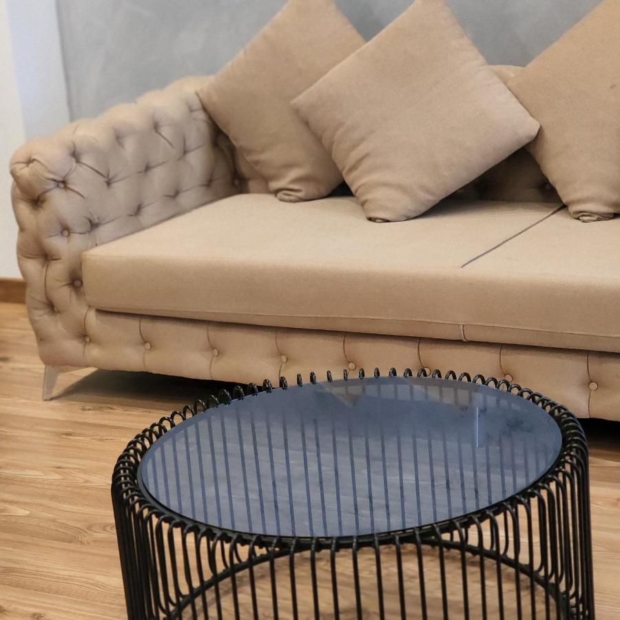 The Laurels - City Center Apartment Tirana Buitenkant foto